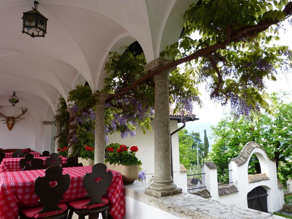 Schloss Paschbach Eppan an der Weinstraße Exterior foto